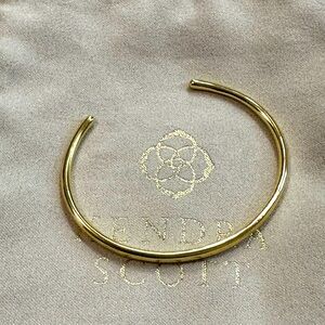 Kendra Scott Keeley Cuff Bracelet in 18k Gold
Vermeil